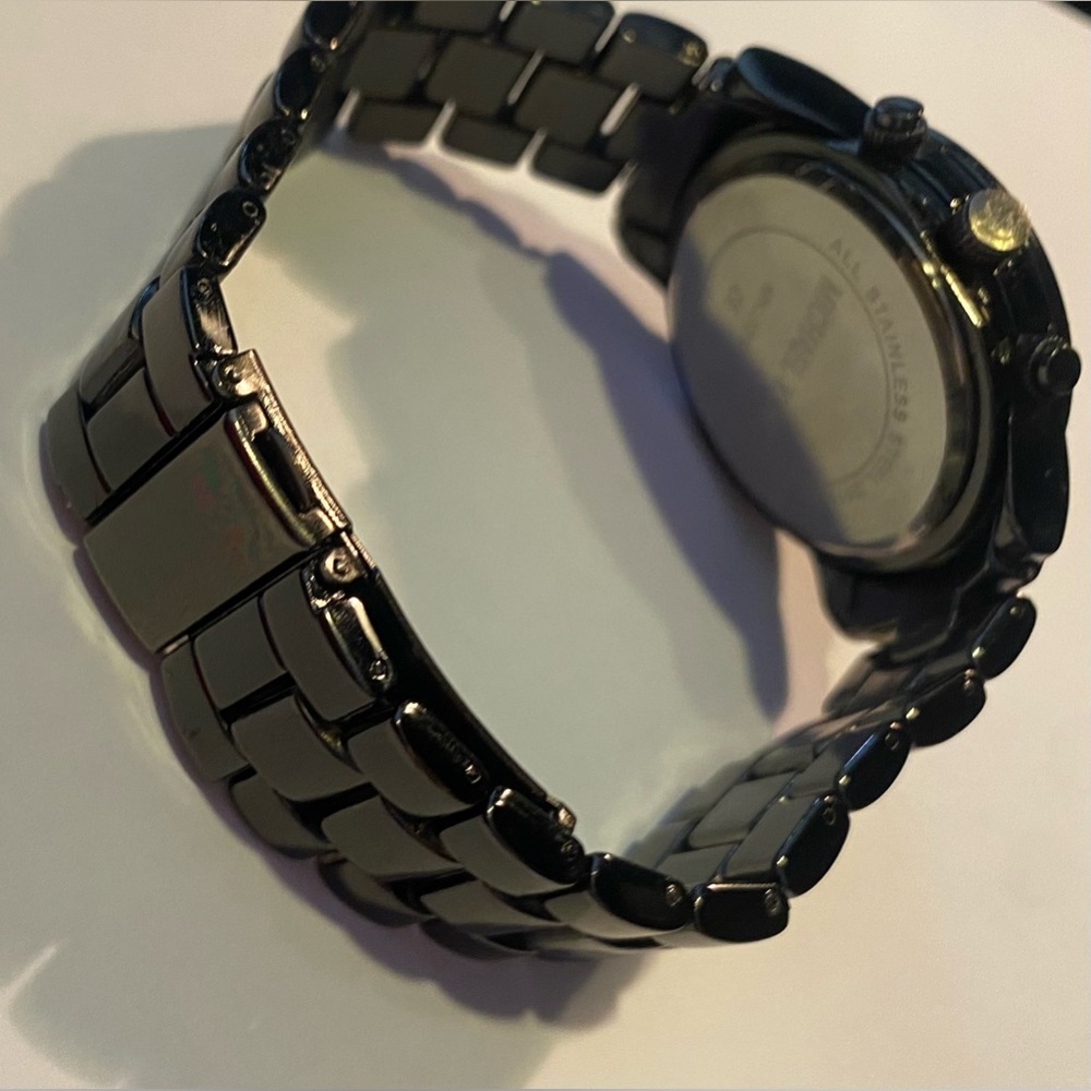 Michael Kors Watch - Picture 5 of 10